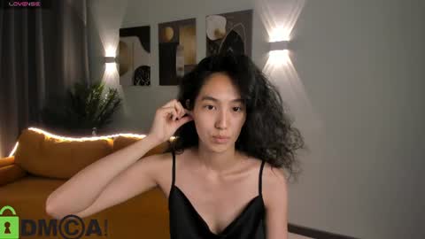 Snapshot of yummy_lamii chatting on 07-12-26, 11:45 Cindey online show from 07-12-26, 11:45