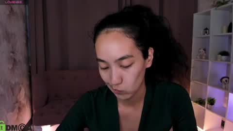 Snapshot of yummy_lamii chatting on 07-18-26, 03:44 Cindey online show from 07-18-26, 03:44