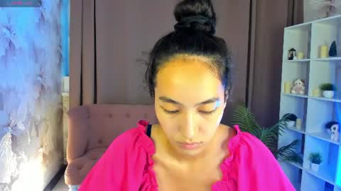 Snapshot of yummy_lamii chatting on 07-27-26, 03:13 Cindey online show from 07-27-26, 03:13