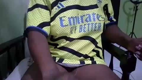 Snapshot of yummychocolate_2 chatting on 09-16-25, 06:58 YUMMY online show from 09-16-25, 06:58