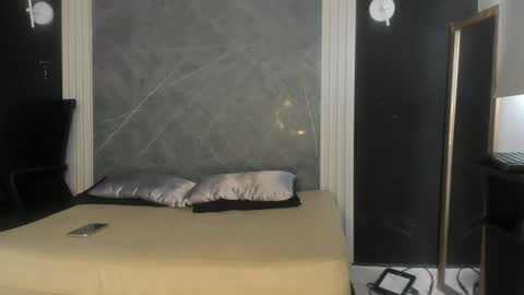 Snapshot of yummyduo chatting on 01-25-25, 05:08 Yummyduo online show from 01-25-25, 05:08