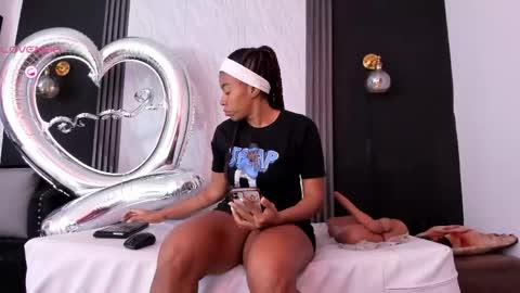 Yummyduo online show from 04-25-26, 11:02