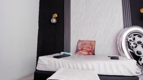 Yummyduo online show from 07-05-26, 11:17