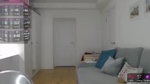 Snapshot of yummylilya chatting on 03-08-25, 05:11 Lillya online show from 03-08-25, 05:11