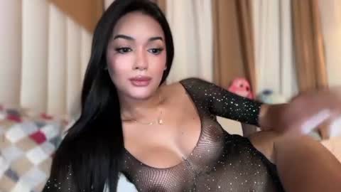Goddes Renalyn online show from 06-15-26, 06:04