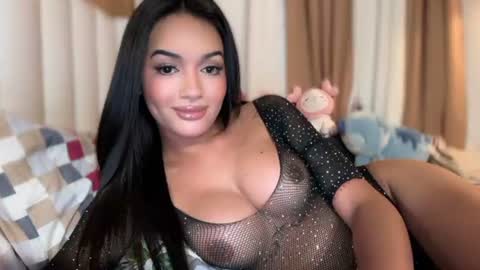 Goddes Renalyn online show from 06-25-26, 08:57