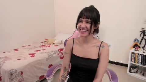 Yuna online show from 03-04-25, 05:56