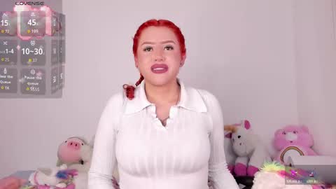 Snapshot of yunahott_ chatting on 10-17-25, 03:53 yunahott_ online show from 10-17-25, 03:53
