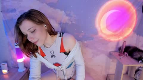 Yuna online show from 04-13-26, 09:31