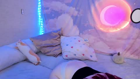 Yuna online show from 04-28-26, 09:53