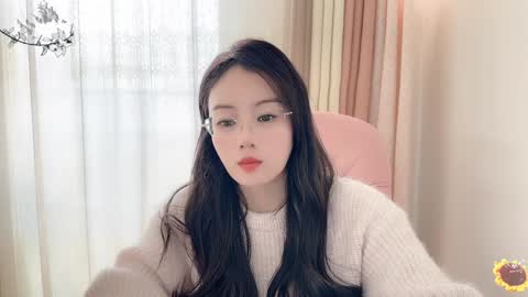 YunEr online show from 12-10-24, 04:02