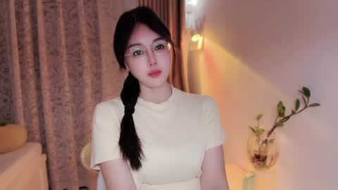 YunEr online show from 07-28-26, 02:13