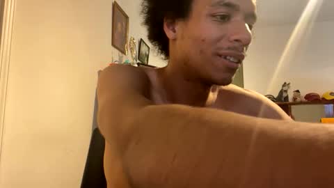 Snapshot of yunganddumb42069 chatting on 10-25-25, 10:37 Yunganddumb42069 online show from 10-25-25, 10:37