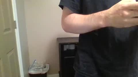 Snapshot of yungstallion10 chatting on 11-17-25, 05:19 Fire 0range kush online show from 11-17-25, 05:19