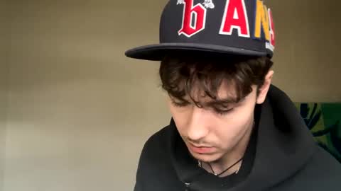 yungstudbev online show from 02-02-25, 07:04