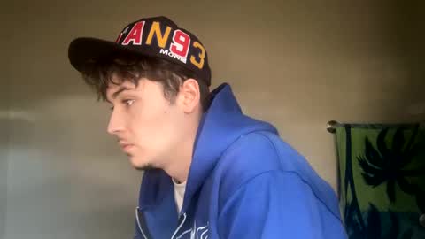 yungstudbev online show from 02-05-25, 06:04