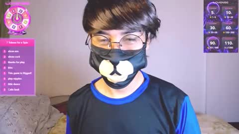 Snapshot of yuniorb chatting on 01-12-26, 03:12 the puppy boy online show from 01-12-26, 03:12