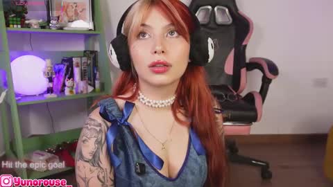 yunorose_ online show from 12-14-25, 03:45