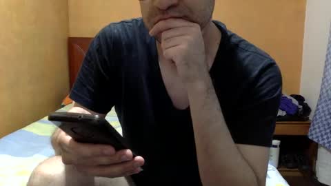 Snapshot of yuquiao chatting on 12-16-24, 02:25 yuquiao online show from 12-16-24, 02:25