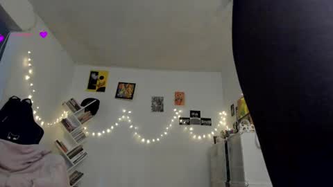 paola online show from 02-27-25, 10:31