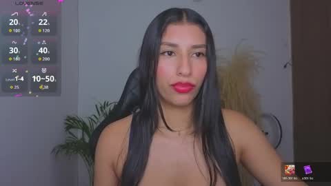 yuzii Im new to these pages so I hope you guys are kind to me. online show from 05-06-26, 01:57