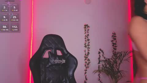 yuzii Im new to these pages so I hope you guys are kind to me. online show from 05-28-26, 01:25