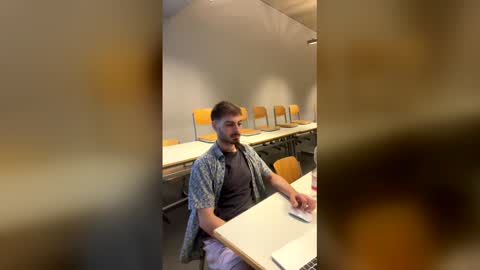 yvesbunnny online show from 05-28-26, 02:47