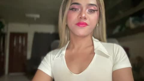 Miss Cali online show from 06-18-26, 07:29