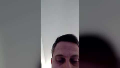 Snapshot of yxs25 chatting on 07-10-26, 10:34 Charles online show from 07-10-26, 10:34
