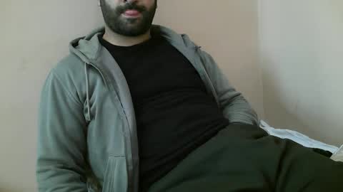 Snapshot of yxxtxxdentyk chatting on 12-06-24, 05:31 Bi BearXXX online show from 12-06-24, 05:31