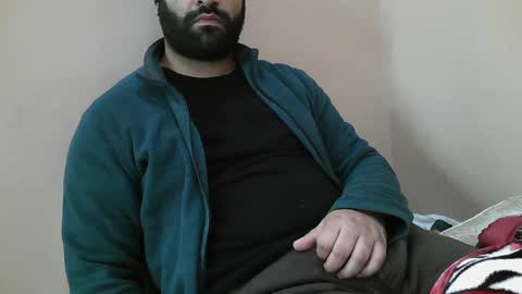 Snapshot of yxxtxxdentyk chatting on 12-20-24, 05:57 Bi BearXXX online show from 12-20-24, 05:57