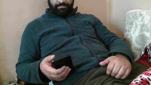 Snapshot of yxxtxxdentyk chatting on 01-15-25, 06:33 Bi BearXXX online show from 01-15-25, 06:33