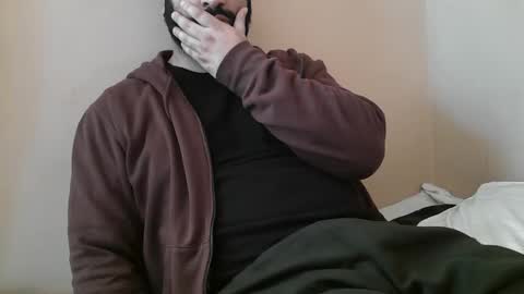 Snapshot of yxxtxxdentyk chatting on 01-20-25, 06:10 Bi BearXXX online show from 01-20-25, 06:10