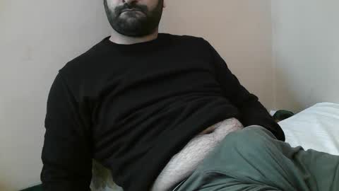 Snapshot of yxxtxxdentyk chatting on 01-30-25, 05:52 Bi BearXXX online show from 01-30-25, 05:52