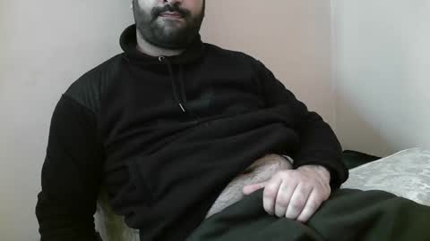 Snapshot of yxxtxxdentyk chatting on 01-31-25, 05:19 Bi BearXXX online show from 01-31-25, 05:19