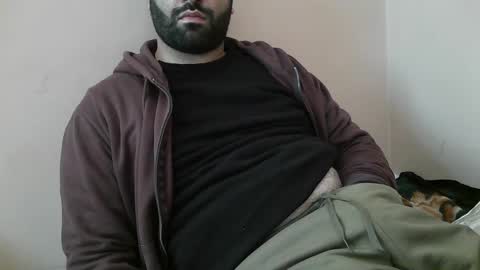 Snapshot of yxxtxxdentyk chatting on 02-24-25, 05:22 Bi BearXXX online show from 02-24-25, 05:22