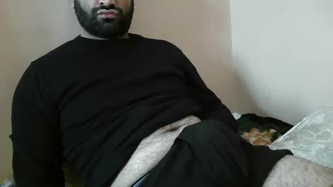 Snapshot of yxxtxxdentyk chatting on 02-28-25, 06:21 Bi BearXXX online show from 02-28-25, 06:21