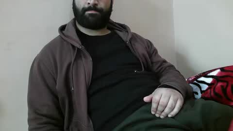 Snapshot of yxxtxxdentyk chatting on 03-10-25, 05:11 Bi BearXXX online show from 03-10-25, 05:11