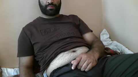 Snapshot of yxxtxxdentyk chatting on 09-29-25, 04:39 Bi BearXXX online show from 09-29-25, 04:39
