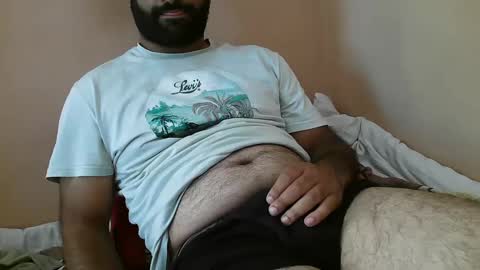 Snapshot of yxxtxxdentyk chatting on 09-30-25, 05:34 Bi BearXXX online show from 09-30-25, 05:34