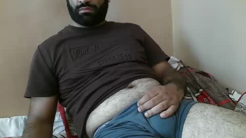 Snapshot of yxxtxxdentyk chatting on 10-04-25, 06:22 Bi BearXXX online show from 10-04-25, 06:22