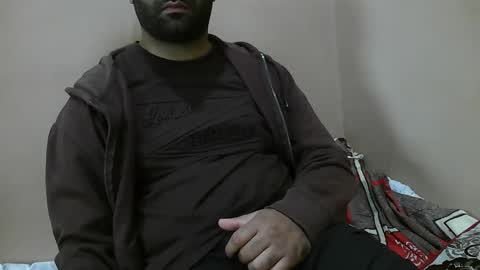 Snapshot of yxxtxxdentyk chatting on 10-06-25, 05:38 Bi BearXXX online show from 10-06-25, 05:38