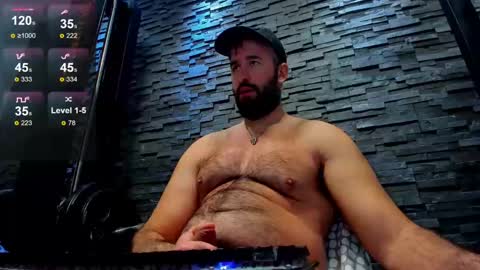 Snapshot of yy_david_yy chatting on 12-30-24, 06:49 David online show from 12-30-24, 06:49