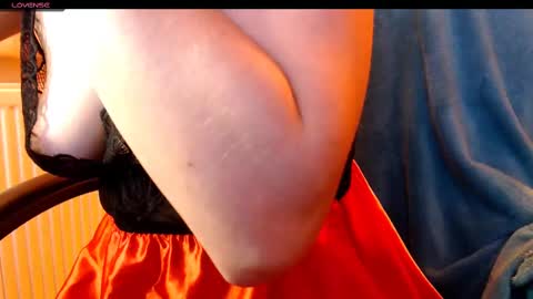 yzza_suave online show from 02-10-25, 05:30