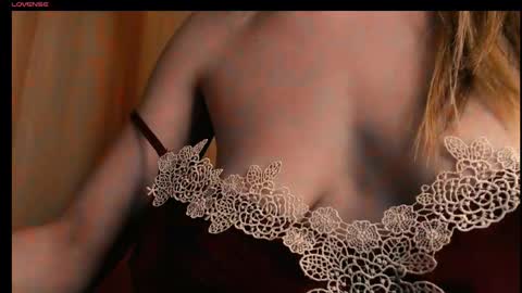 Snapshot of yzza_suave chatting on 05-23-26, 09:52 yzza_suave online show from 05-23-26, 09:52
