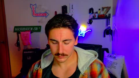 Snapshot of zach_rhyder chatting on 11-19-25, 02:55 Zach Rhyder online show from 11-19-25, 02:55