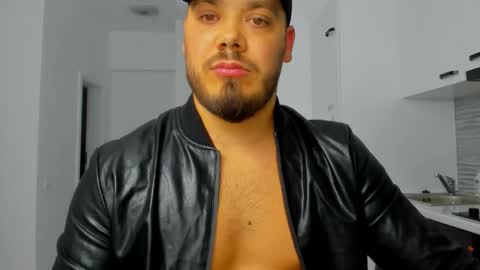 Zack online show from 10-06-25, 07:11