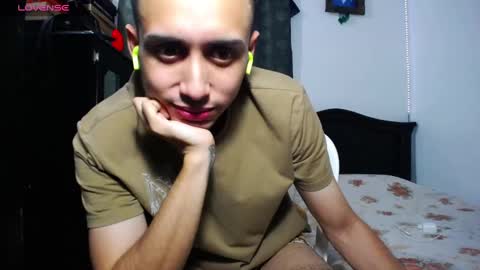 Snapshot of zackdriussyx chatting on 01-30-25, 11:02 zackdriussyx online show from 01-30-25, 11:02