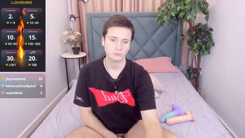 Snapshot of zackhandsome chatting on 02-20-25, 03:41 Zack online show from 02-20-25, 03:41