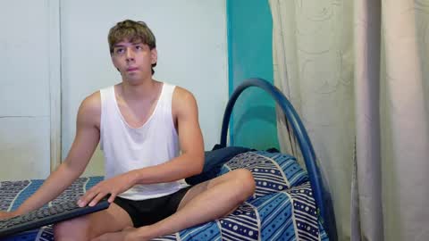 ZackMontiel07 online show from 05-11-26, 10:32